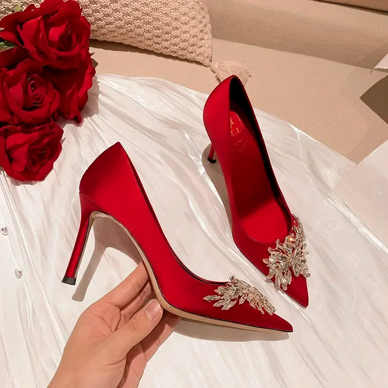 Wedding shoes, red high heels, slim heels, 2025 spring/summer/autumn new Korean version pointed toe bride shoes, high heels