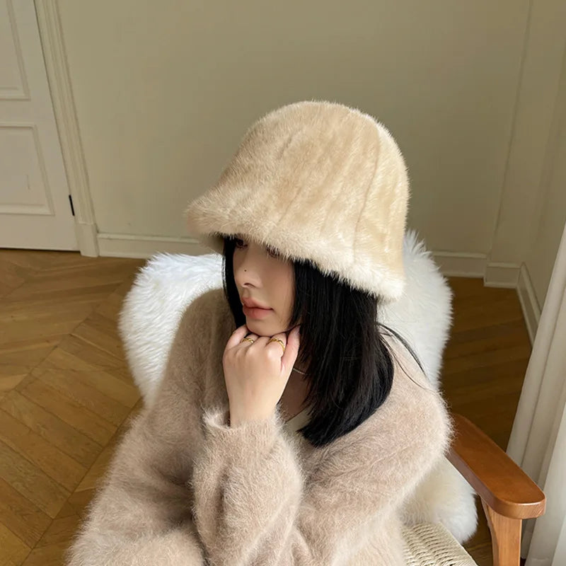 Women In Winter Warm Real Fur Mink Temperament Fisherman Cap Mink Fur Hat Thicken Warm Ear Protection Fashionable Basin Hat