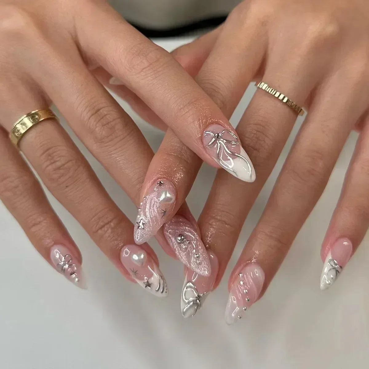24Pcs Almond False Nails Cute Strawberries with French Design Simple White Wearable Fake Nails Decoration Press on Nail Tips Art