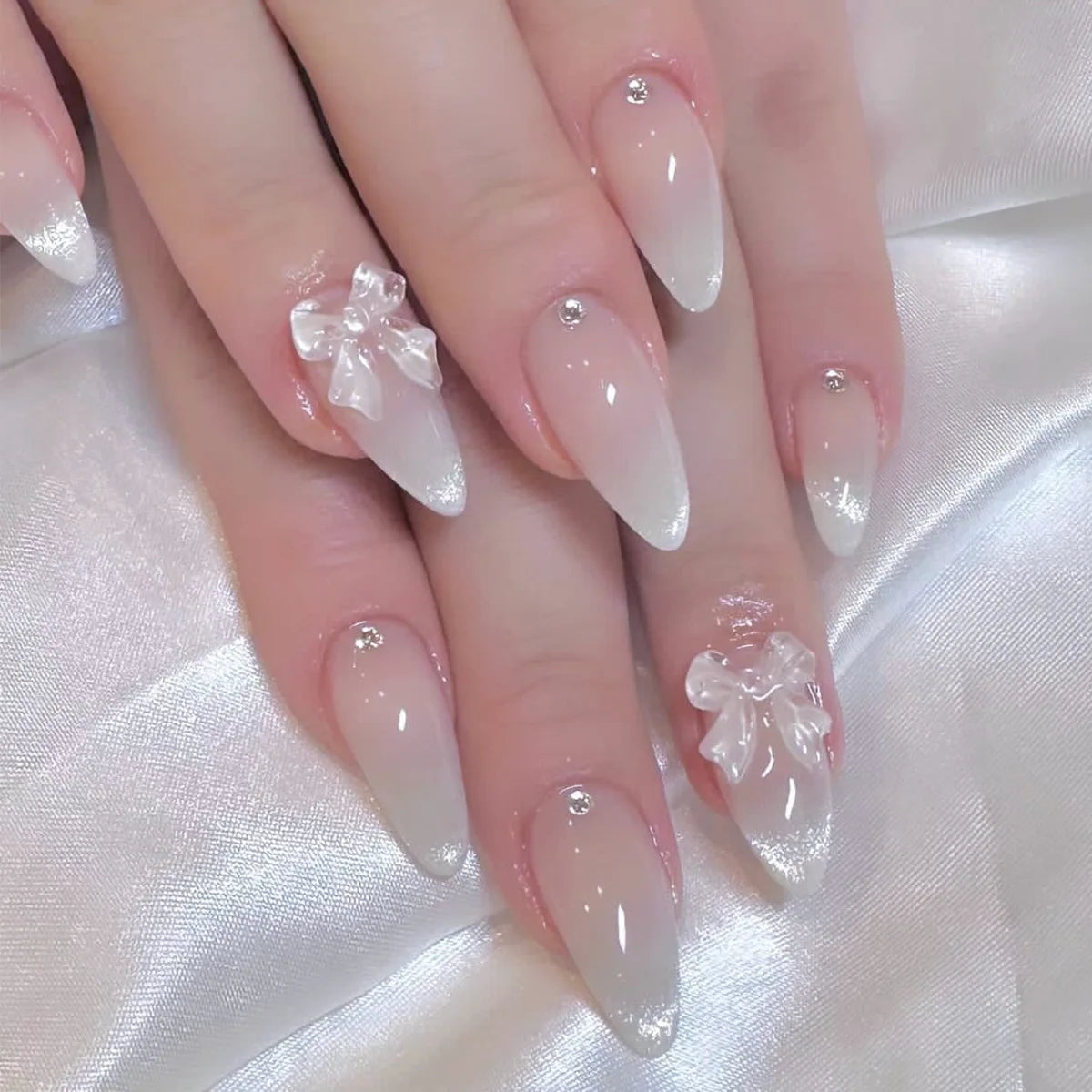 24Pcs Mid-length False Nails with Almond Head Design Brown Gold Lines Fake Nails Oval Wearable French Press on Nail Tips