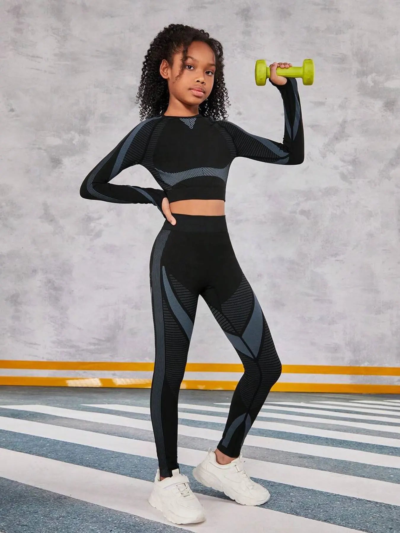 Comfortable Seamless Blue Bar Decoration Sports Long Sleeve Pants Set