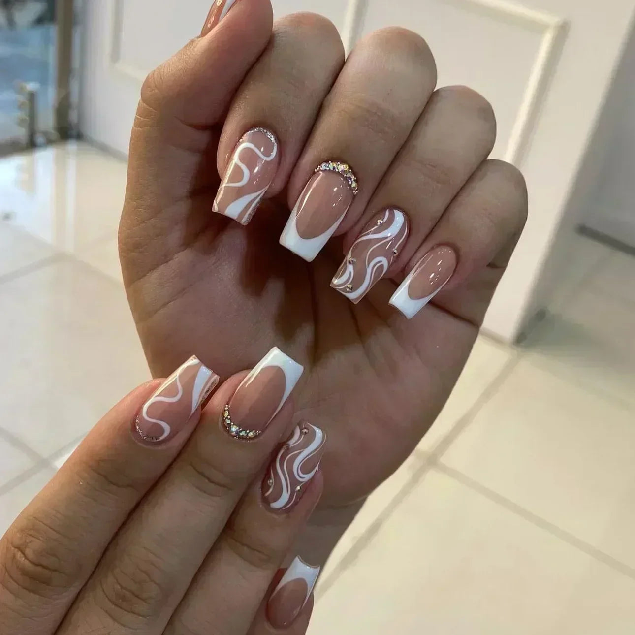 24Pcs Short Square French False Nails with Flower Shiny White Edge Design Pink Glitter Fake Nails Full Cover Press on Nails Tips