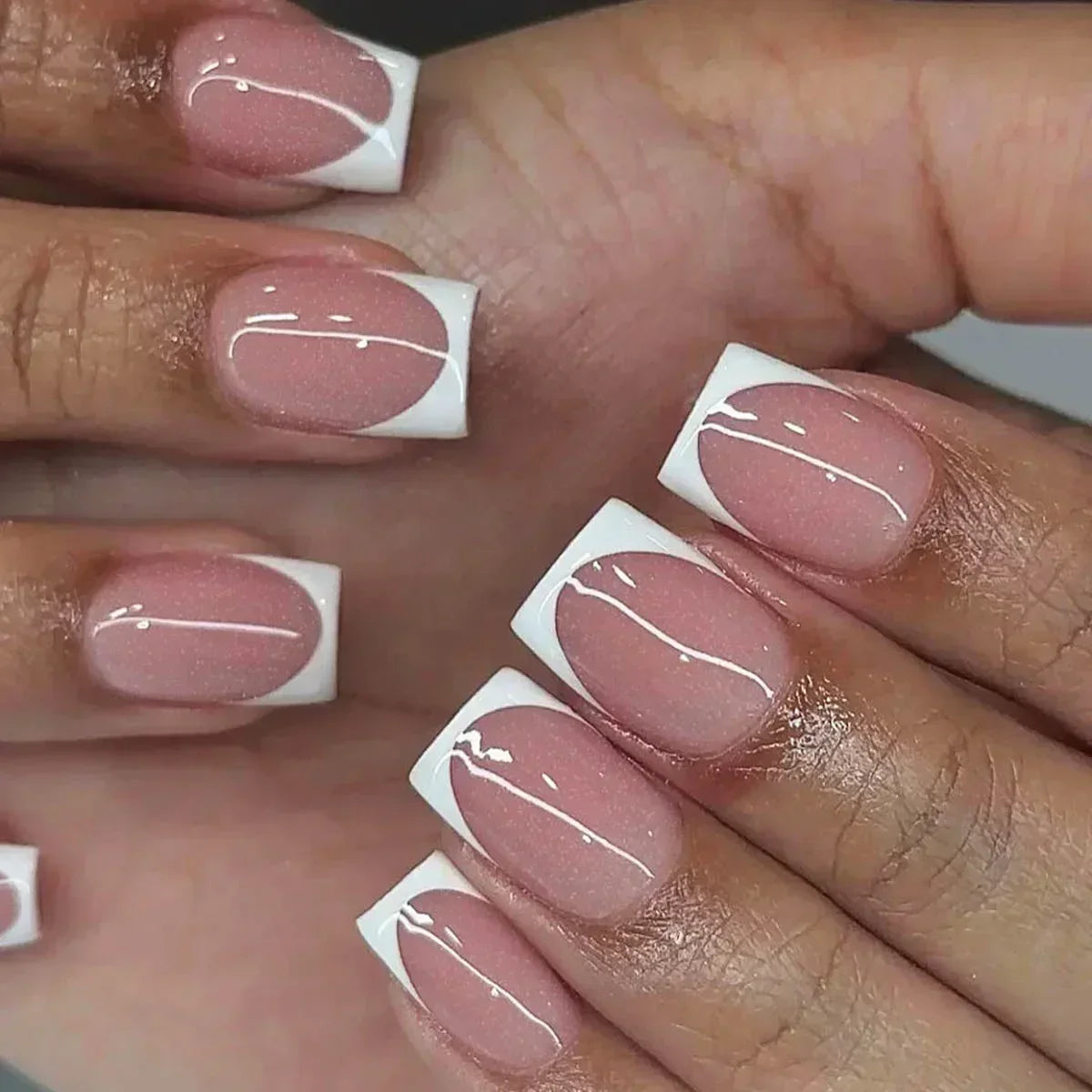 24Pcs French Tip Press on Nails Short Coffin False Nails Simple Wearable Fake Nails Frosted Full Cover Press on Nail Tips Art