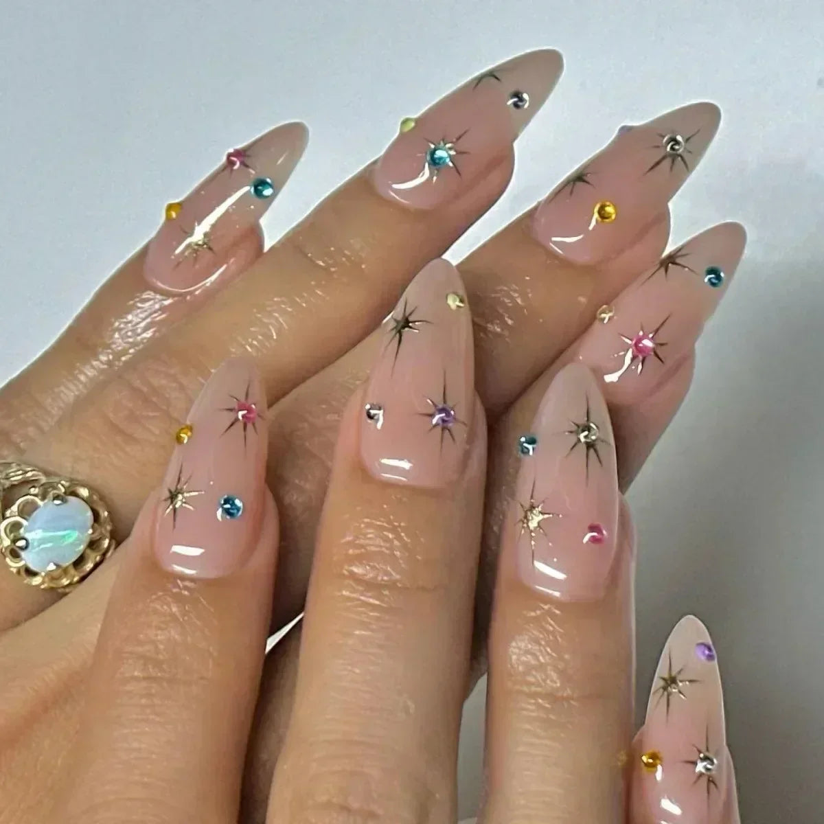 24Pcs Almond False Nails Cute Strawberries with French Design Simple White Wearable Fake Nails Decoration Press on Nail Tips Art