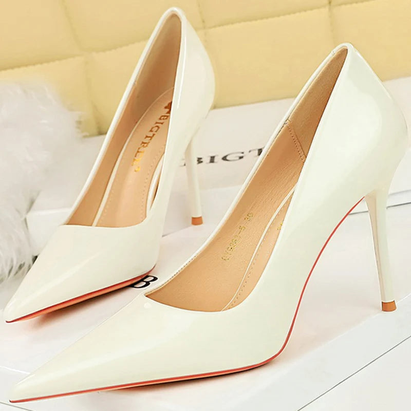 Women 9.5cm High Heels Pumps Wedding Bridal Classic Scarpins High Stiletto Heels Lady Nude Black White Glossy Leather Prom Shoes