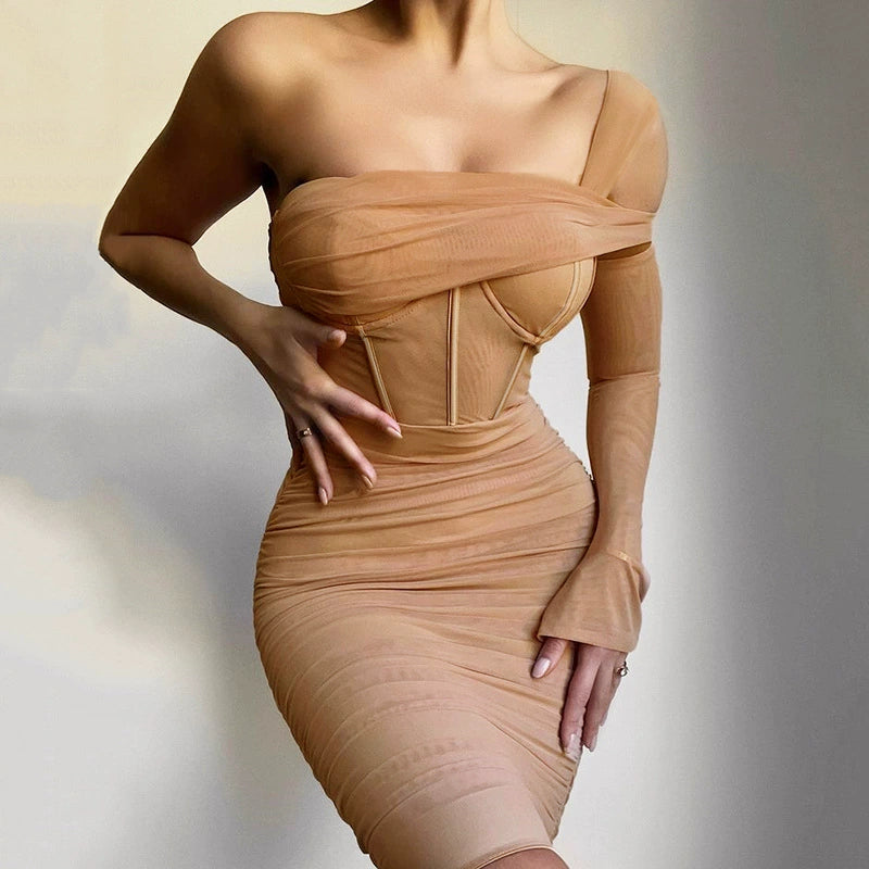 Sexy One-Shoulder Long Sleeves Bandage One-Piece Dress Fashion Mesh Splicing Package Hip Skirt Dress