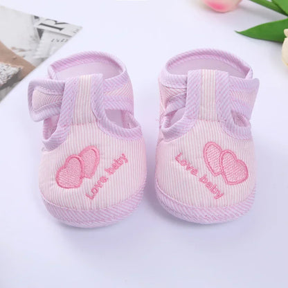 Double Heart Spring and Autumn Shoes for Men and Women 0-1 Years Old Soft Soled Toddler Shoes 3-6-9 Months Baby Walking Shoes