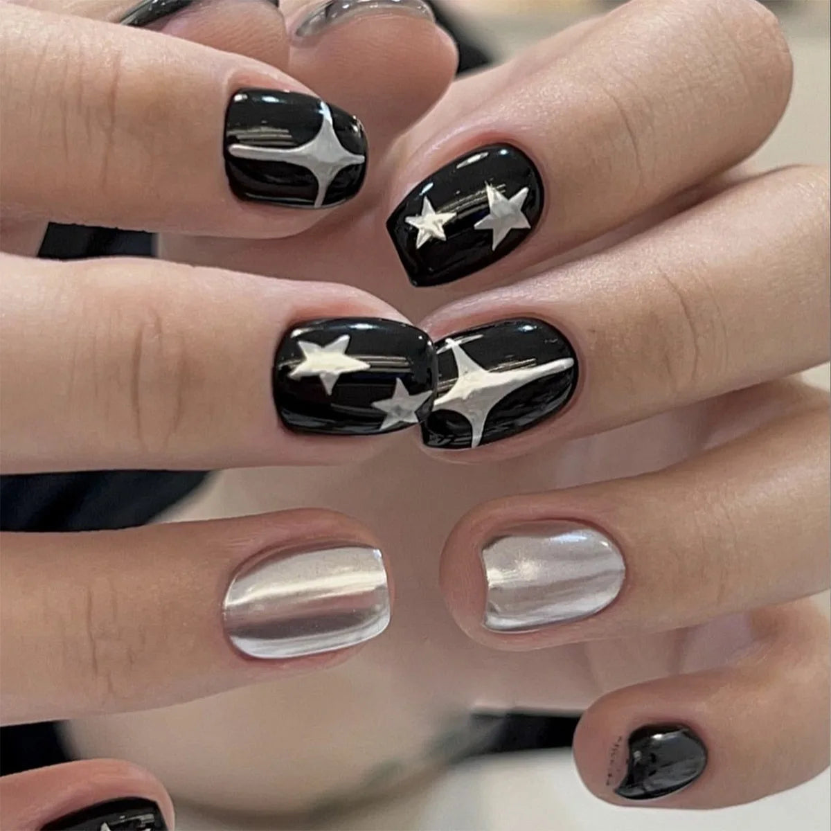 Y2K Black White Star Artificial Fake Nails