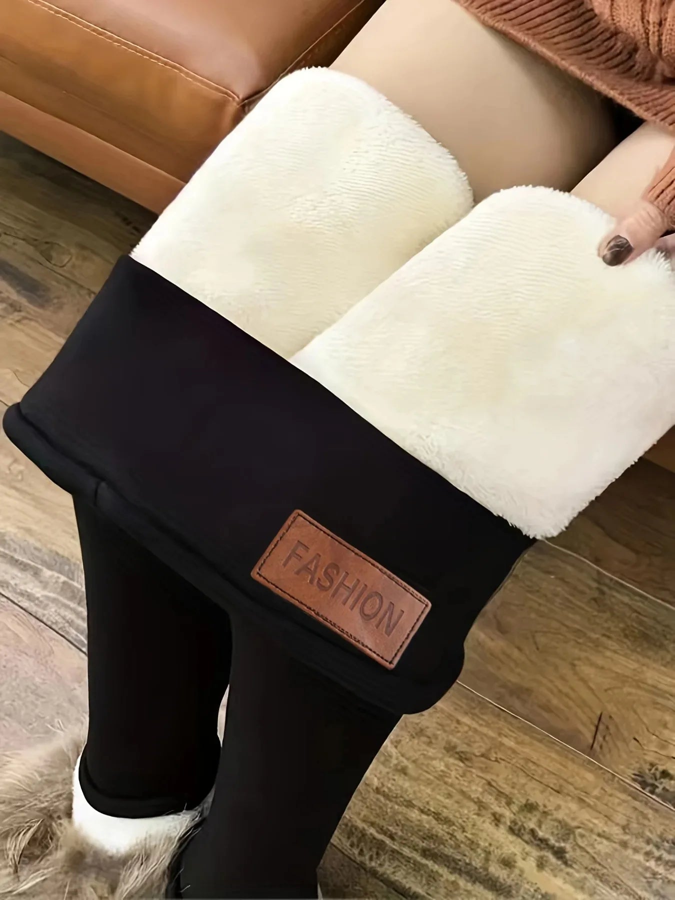 Stylish women's warm commuter high-waisted leggings Solid color simple all-in-one comfort with elastic pants leggings