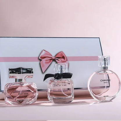 90ML(30mlx3PCS) Eau De Parfum Gift Box Feminino Spray Fresh Light Scent Floral Fruity Chypre Notes LongLasting Women Perfume Set