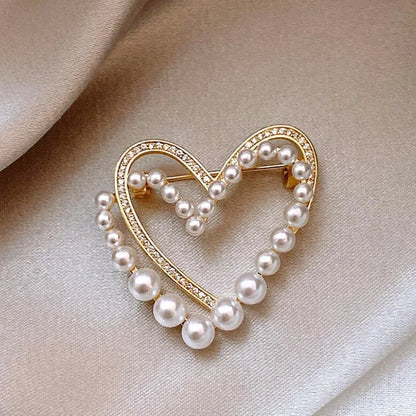 1PCS New Tulip Flower Golden Brooch Elegant Design Sense Rose White Stone Jewelry