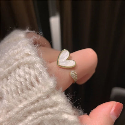 GUFTM Fashion Cute Shell Heart Rings for Women Girls Elegant Temperamental Gold Color Zircon Open Adjustable Ring Jewelry 2024