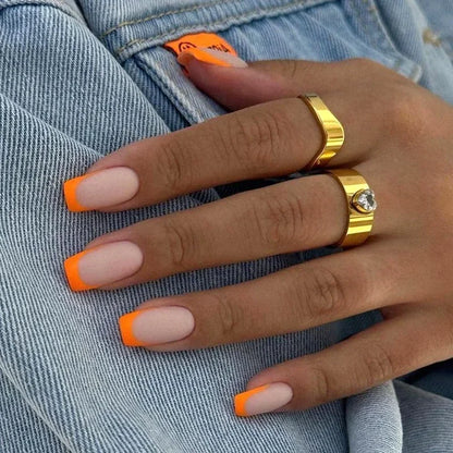 24Pcs French Tip  Press on Nails Short Coffin False Nails Simple Wearable Fake Nails Frosted Full Cover Press on Nail Tips Art