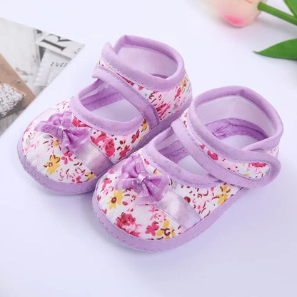 Double Heart Spring and Autumn Shoes for Men and Women 0-1 Years Old Soft Soled Toddler Shoes 3-6-9 Months Baby Walking Shoes