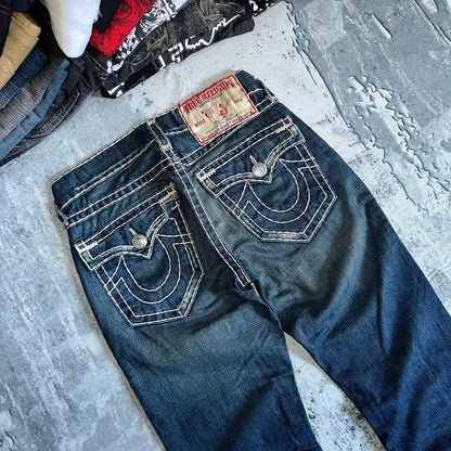 Hip Hop Vintage Street Leisure Denim Pants Beautiful Gothic Fashion Embroidered Jeans Y2k Straight Leg Wide Leg Men Clothing