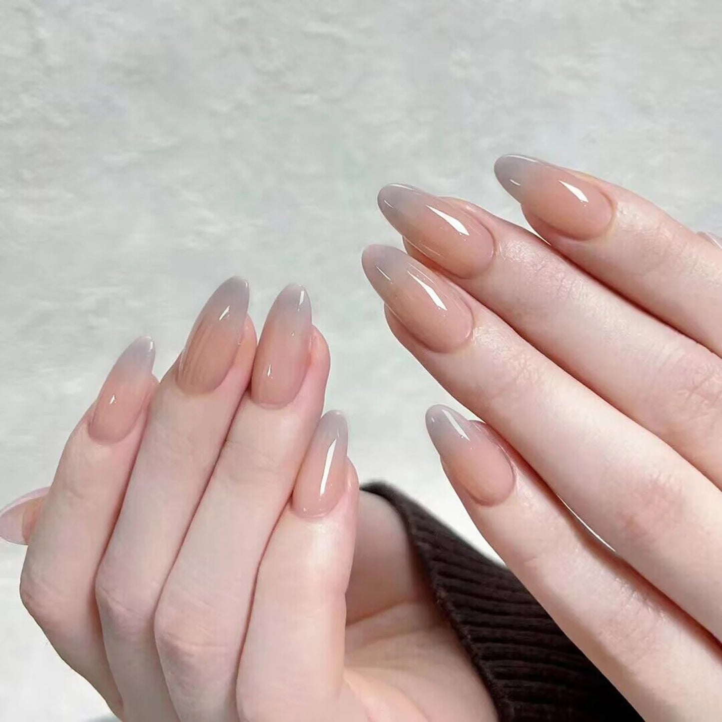 Ins Sweet Gradient Pink False Nail Patch Almond Glossy Korean Style Fake Nail Wearable 24pcs Artificiall Nails Free Shipping