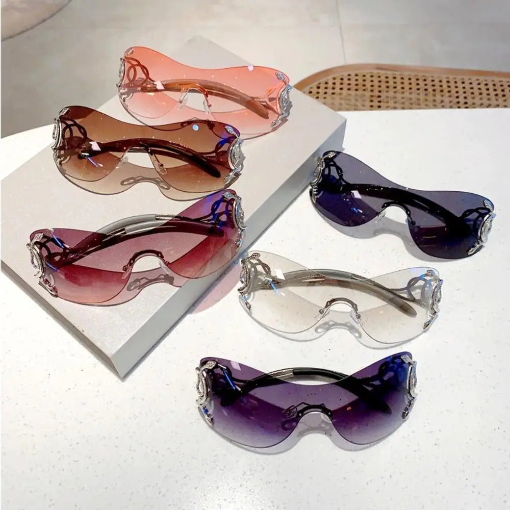 Gradient Snake Shaped Mirror Leg Sunglasses Oversized