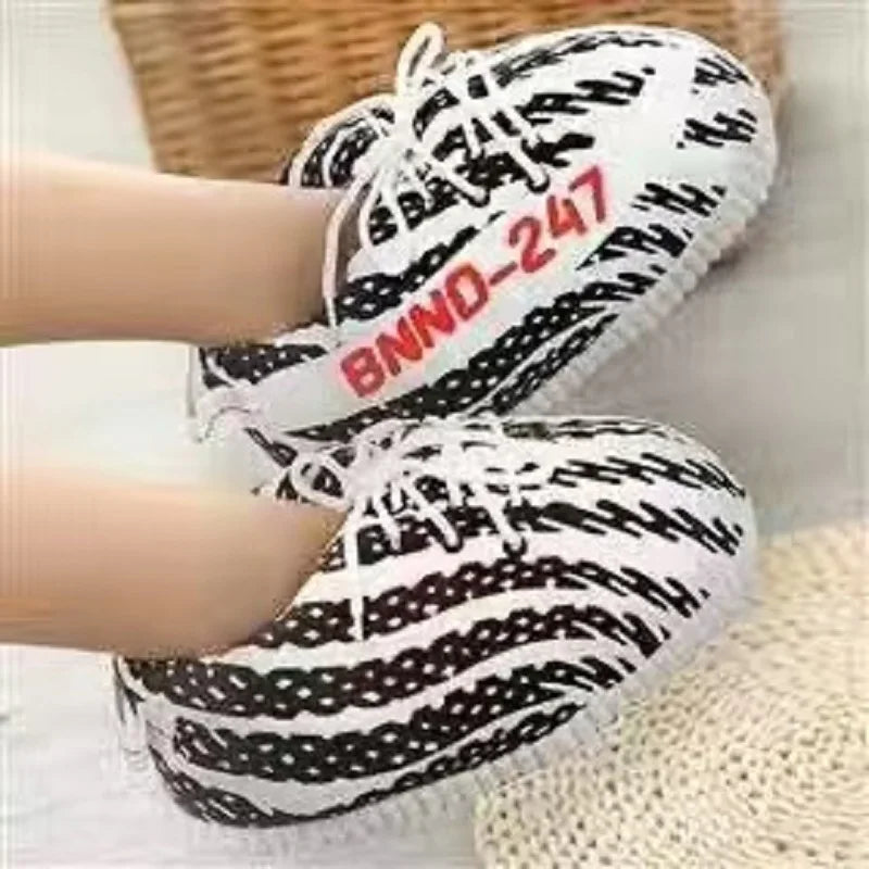 Unisex One Size Fits Most Eu 36-43 Winter Indoor Cotton Shoes Woman Warmth Home Slippers Women/Men Snug Sneakers Ladies Slipper