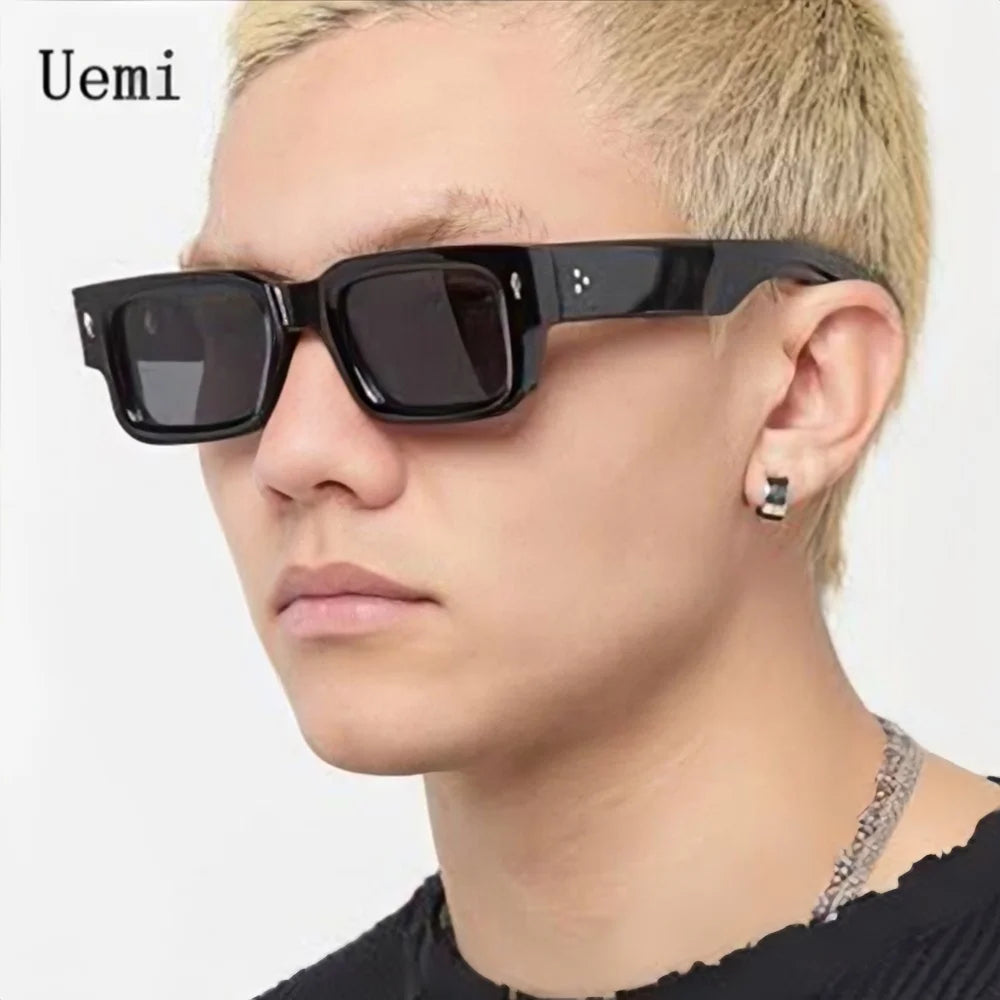 2025 New Retro Men Square Sunglasses For Women Vintage Luxury Rivet Designer Sun Glasses Fashion Arrow Shades UV400 Eyeglasses