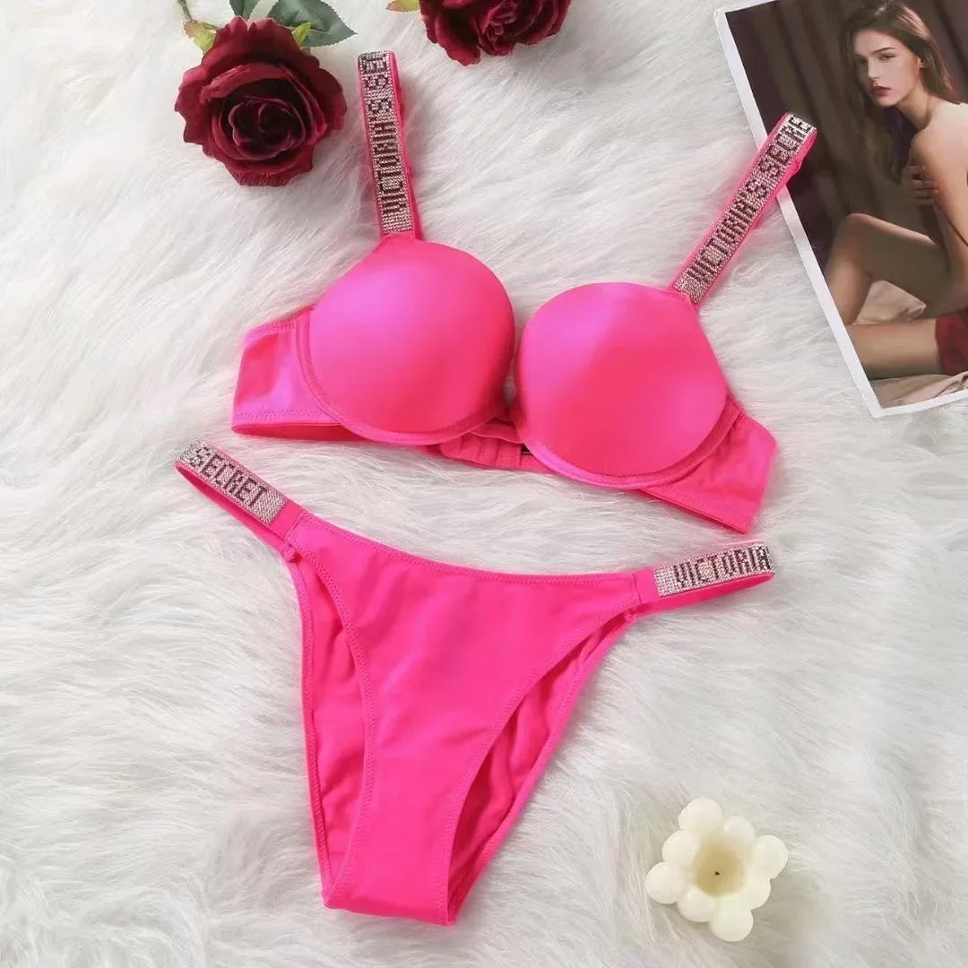 New Sexy Women Soft Comfortable Wireless Bra and Panties in Multiple Colors Intimates Set Lingerie Set