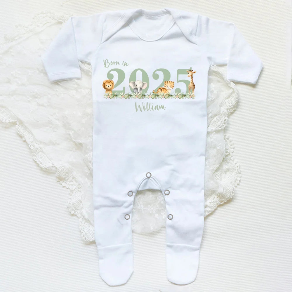 Custom Name Born in 2025 Print Infant Sleepsuit Long Sleeve Baby Romper Casual Pregnancy Announcement Jumpsuit Babys Birth Gifts