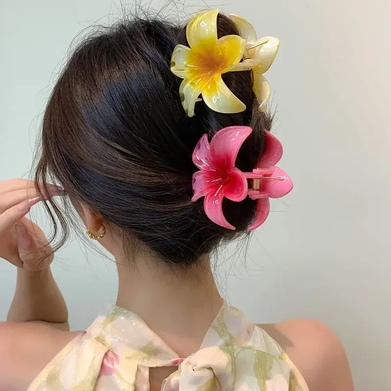 Flower Crab Hair Clips for Women Plumeria Barrettes Large Hair Claw for Thin/Thick Beach Hair Accessories for Girls 8cm