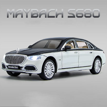 1:24 Maybach S680 Car Model Toy Doors Opened Sound Light Pull Back