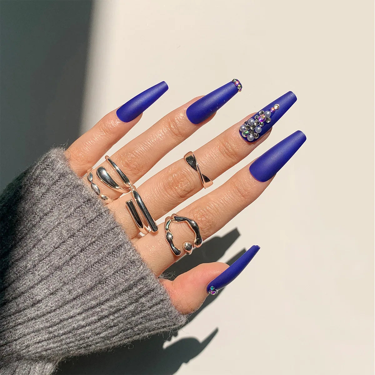 24Ps Super Long Ballet Wearable Fake Nails Blue Diamond Small Flower Press on Nail Stickers Finished Removable False Nail Pieces