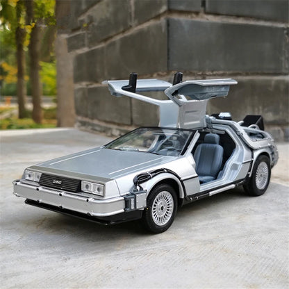 Welly 1:24 DMC-12 DeLorean Time Machine Back to the Future Car Model Diecast Metal Toy Car Model Simulation Collection Kids Gift