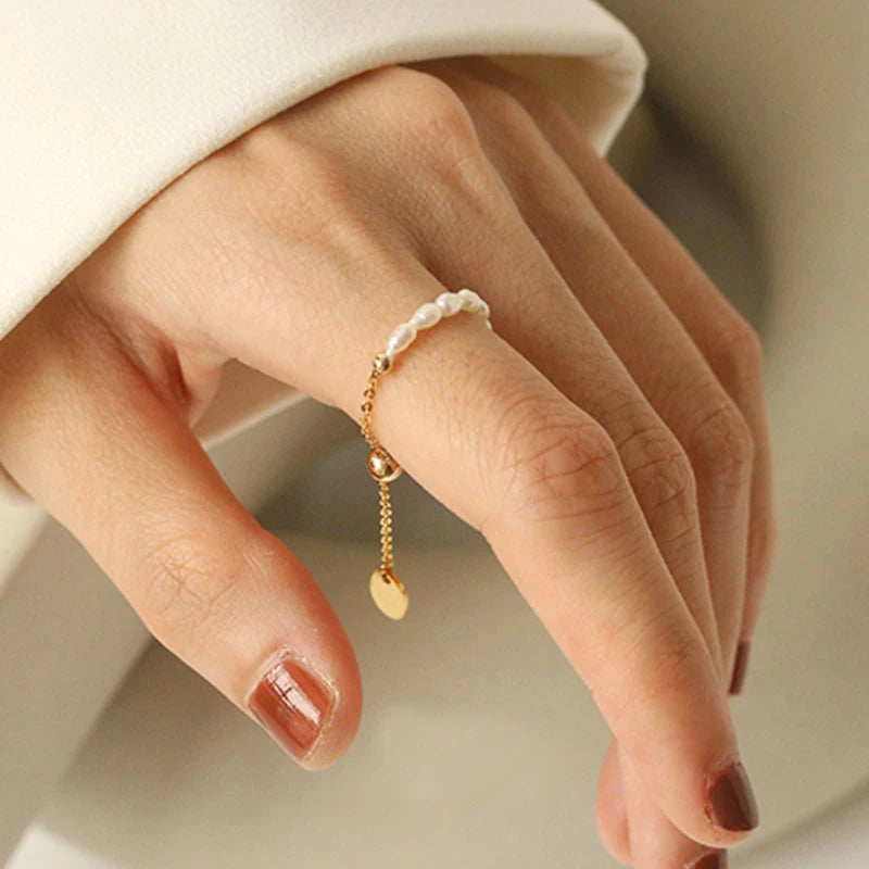 French Simple Retro Pearl Chain Pull Adjustment Gold Color Rings Girl's New Elegant Accessories Fashion Finger Jewelry For Woman