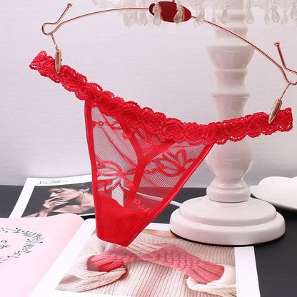 Customized Crystal Shining Letter Thongs Women's Sexy Lace Bikini Waist Chain Underwear Girl's Birthday  Gift Hot Wife Briefs