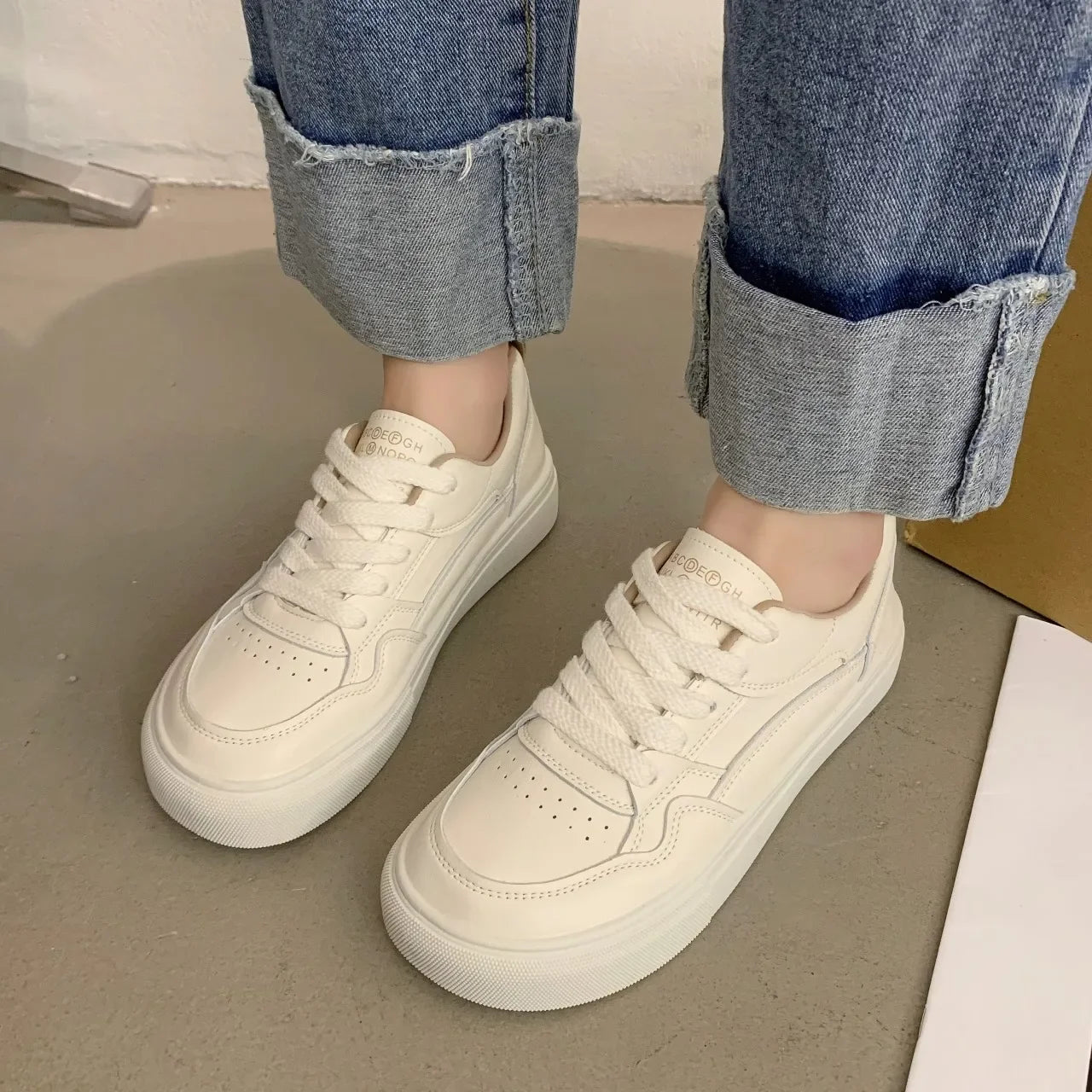 Little White Shoes Women Sneakers 2024 New Breathable Genuine Leather Women's Shoes Casual Sports Board Shoes Sneaker  Adult