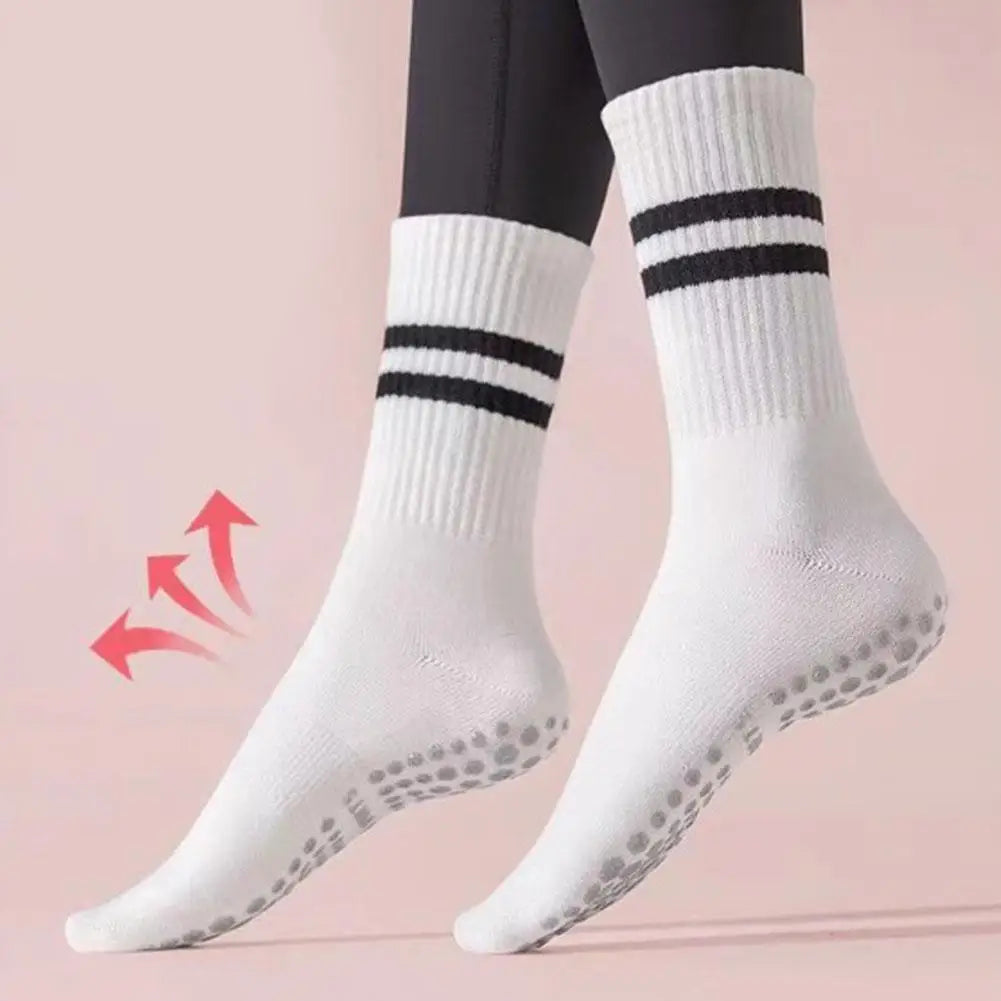 8 Colors Sports Socks Cotton Mid-tube Bottom Professional Non-slip Silicone Indoor Fitness Socks Gym Dance Pilates Yoga Socks