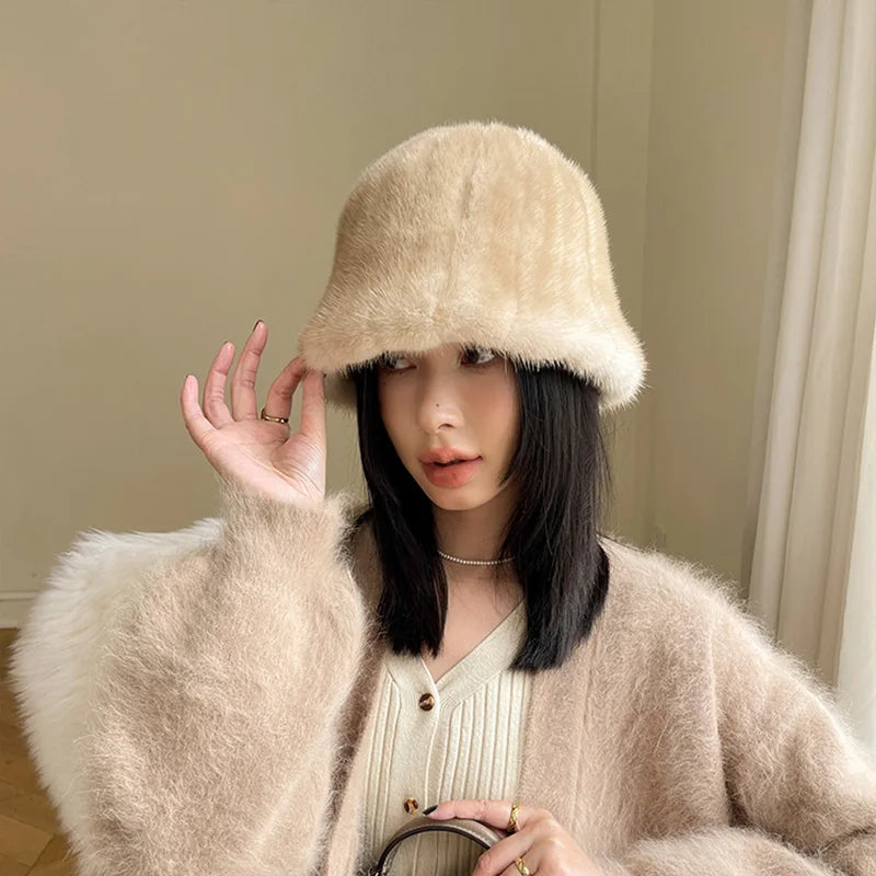 Women In Winter Warm Real Fur Mink Temperament Fisherman Cap Mink Fur Hat  Thicken  Warm Ear Protection Fashionable Basin Hat