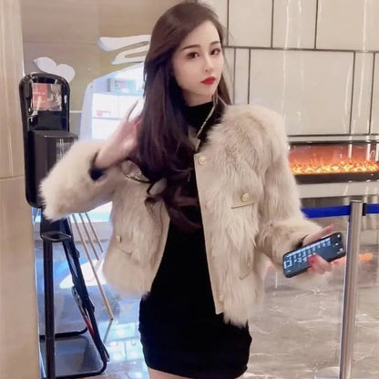 Autumn Winter Short Faux Fur Ladies Coat Round Neck Long Sleeves Fur Female Jacket New Thickening Plush Women Outwear ﻿