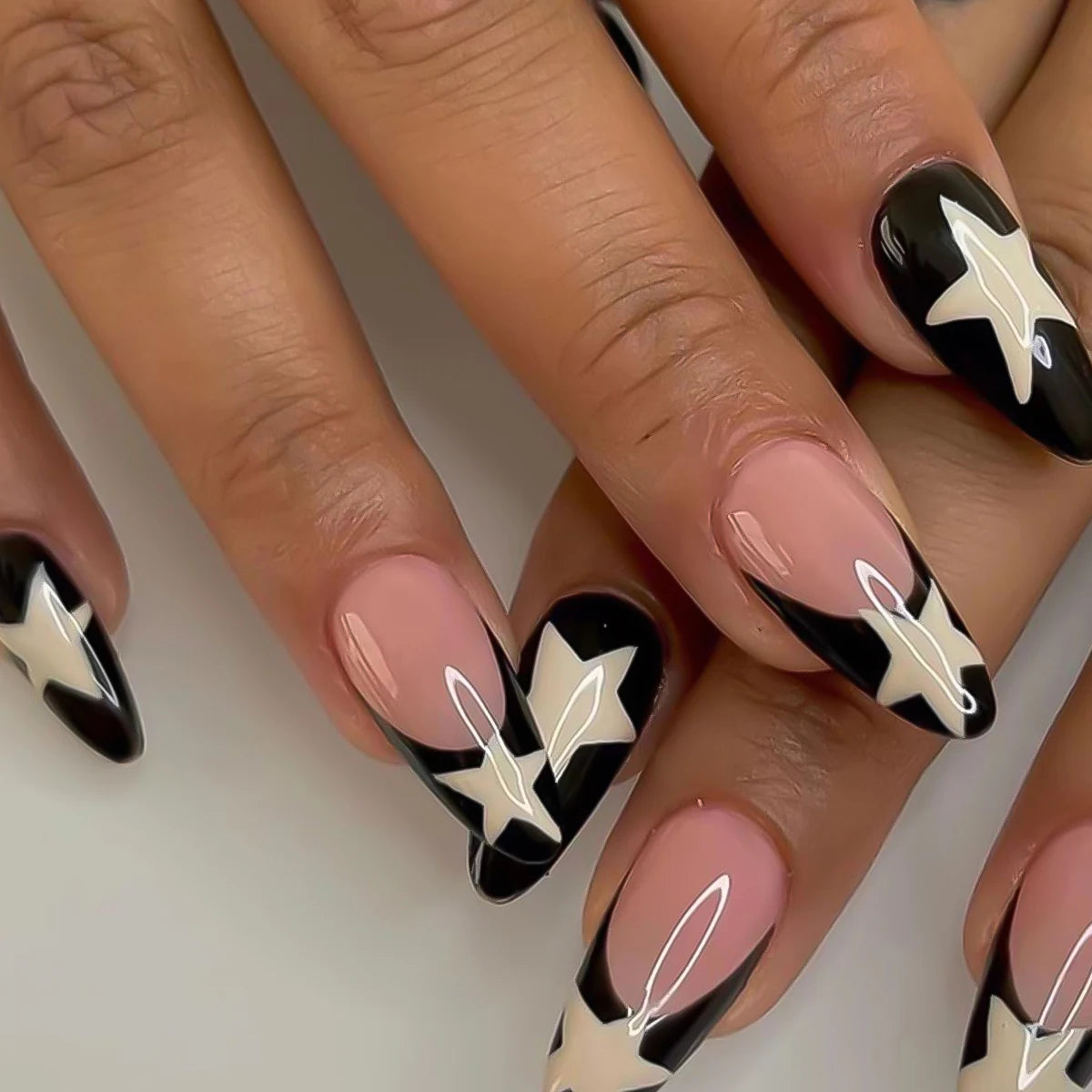 Y2K Black White Star Artificial Fake Nails