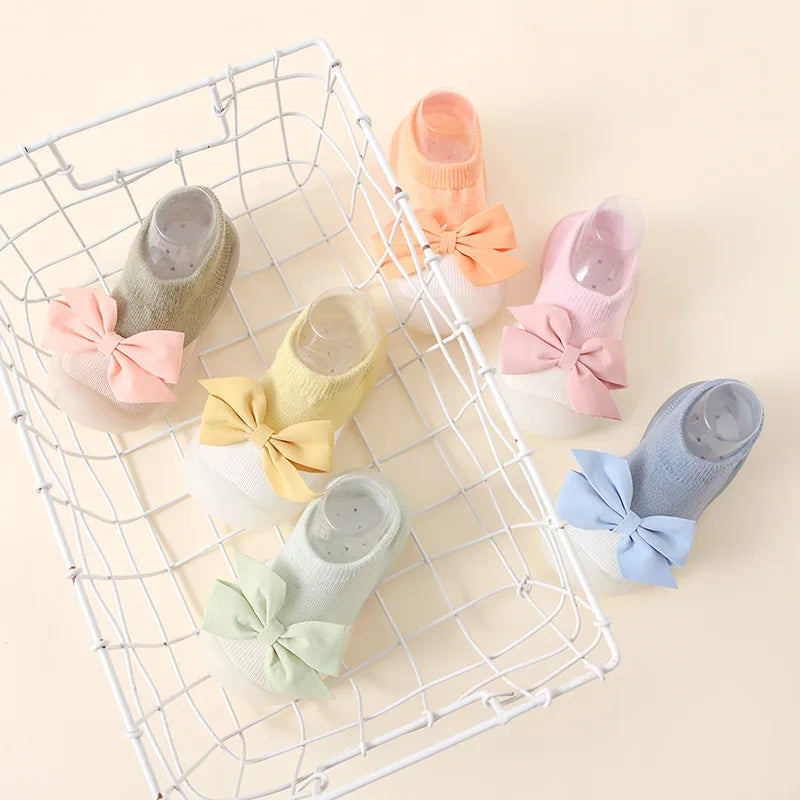 Newborn Baby Shoes Boy Embroidery Pattern Nonslip Floor Socks Kids Girls Soft Rubber Sole Crib Toddler Booties Toddler Shoes