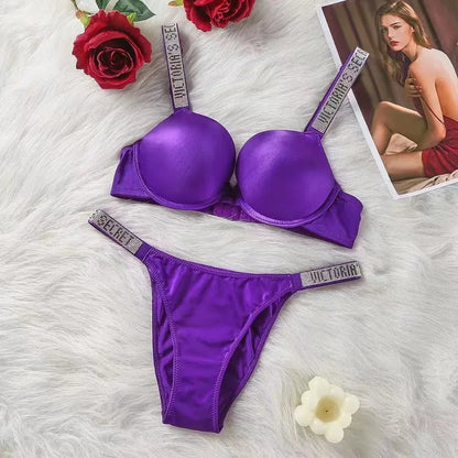 New Sexy Women Soft Comfortable Wireless Bra and Panties in Multiple Colors Intimates Set Lingerie Set