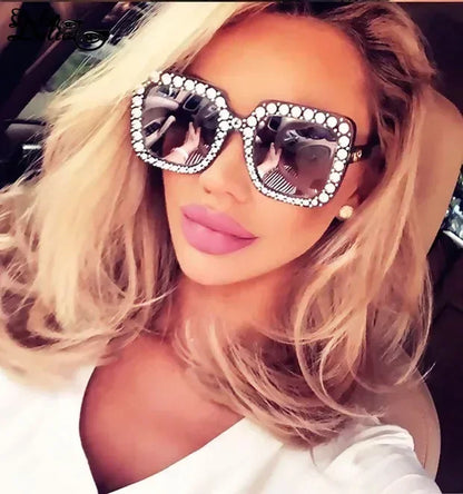 Glitter Women Sunglasses Brand Design Flash Square Shades Mirror Female Sun Glasses Bezel Bling Rhinestones