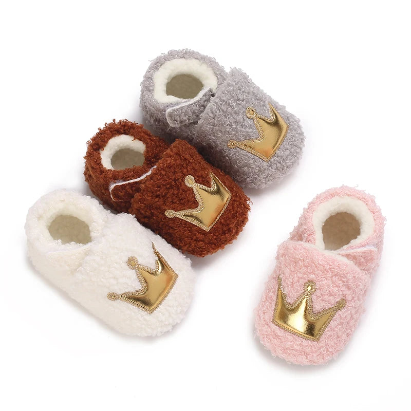 Fashionable Lamb Down Newborn Baby Girl Knitted Baby Soft Sole Shoes Toddler Shoes Warm and Non Slip First Walker